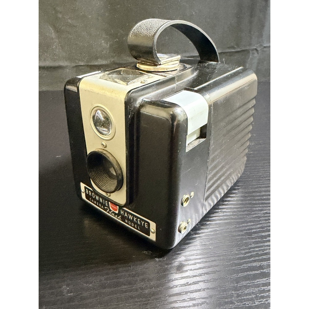 Vintage Kodak Brownie Hawkeye Flash Model Box Camera 620 Film 1950s Untested